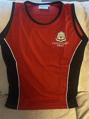 Манішка футбольна юніорська цільна (розміри в опису)