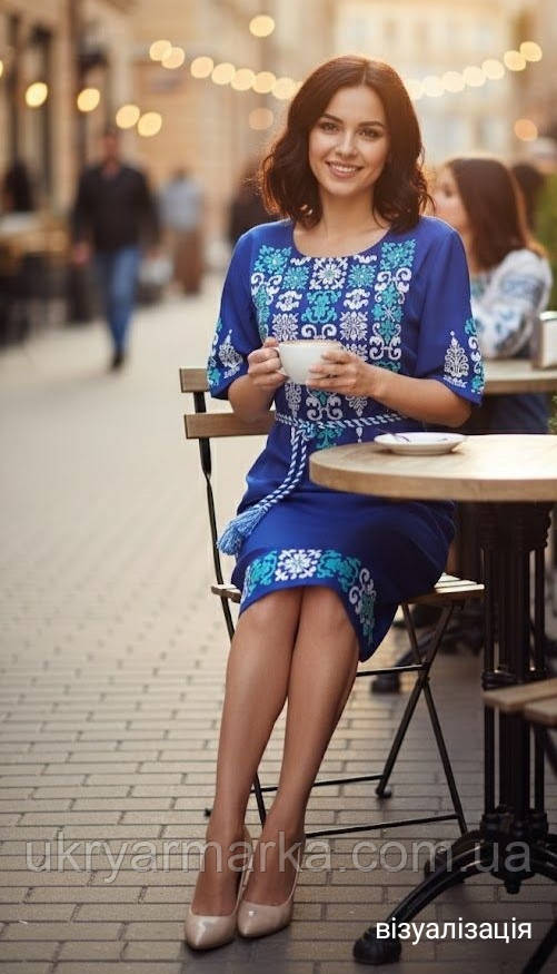 Святкове плаття з вишивкою "Білі волошки"