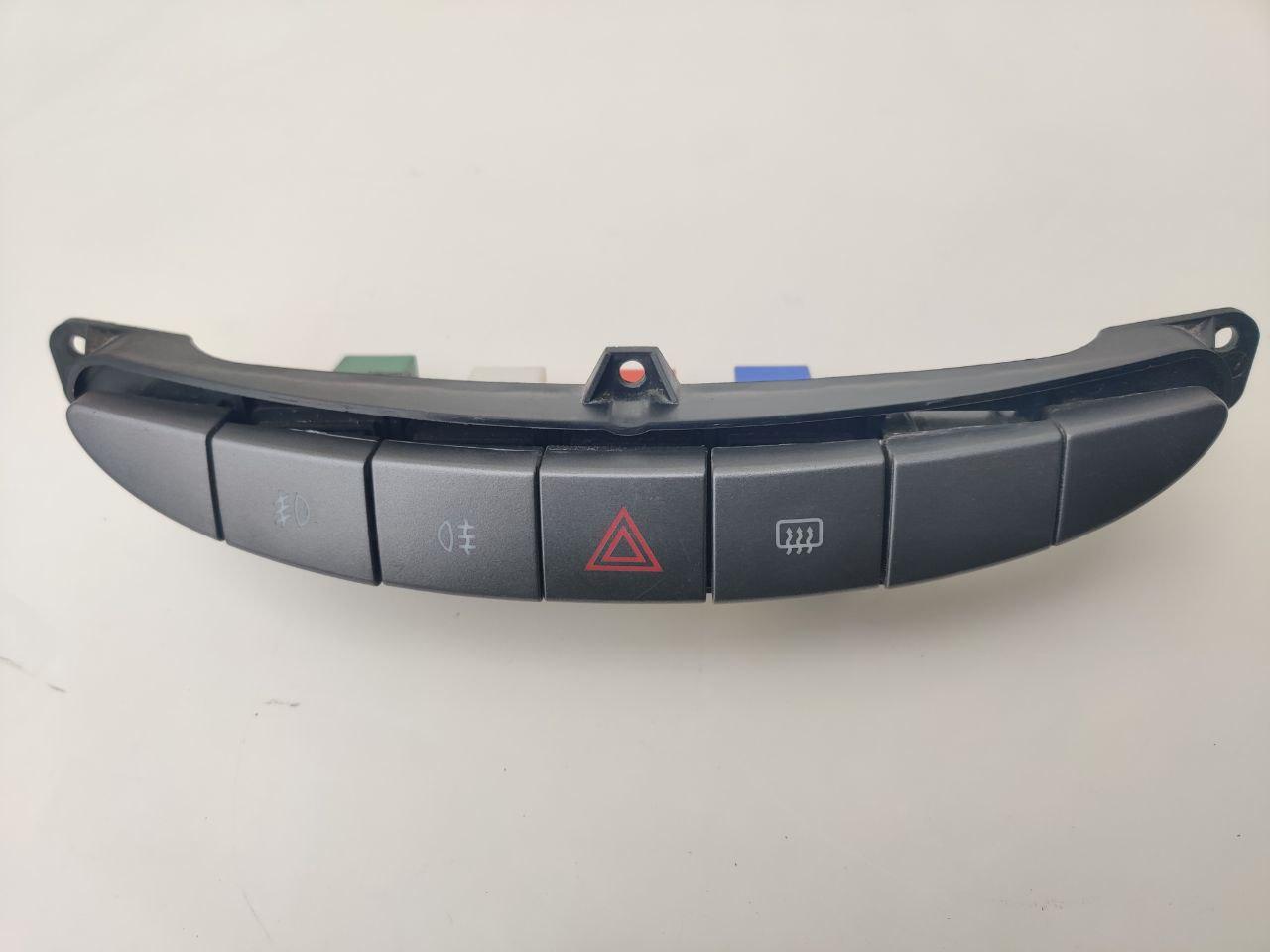 Блок кнопок центральної консолі Chery Beat, (з розбірки)