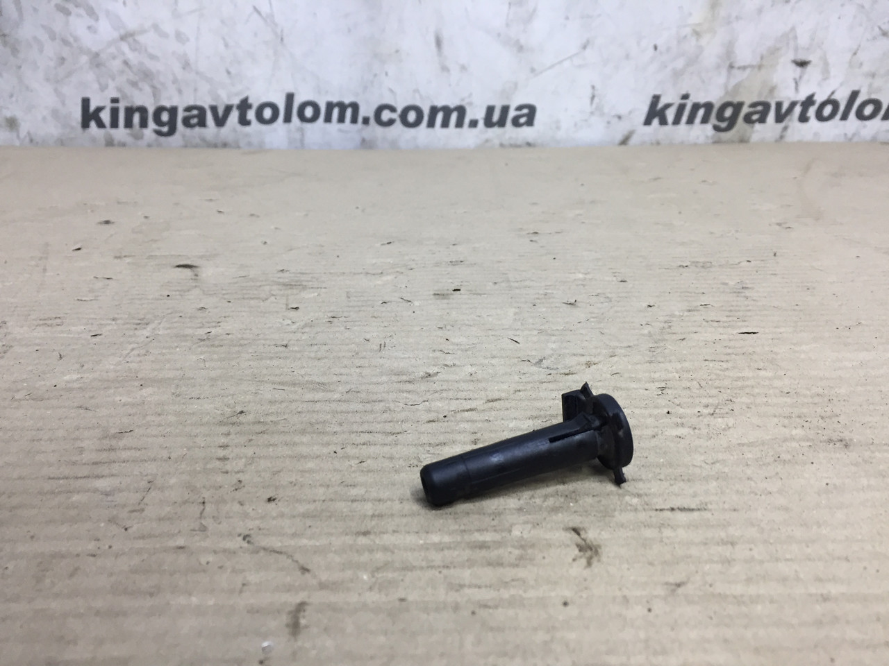 Фіксатор радіатора Audi A4 B8 WHT001506A, фото 1