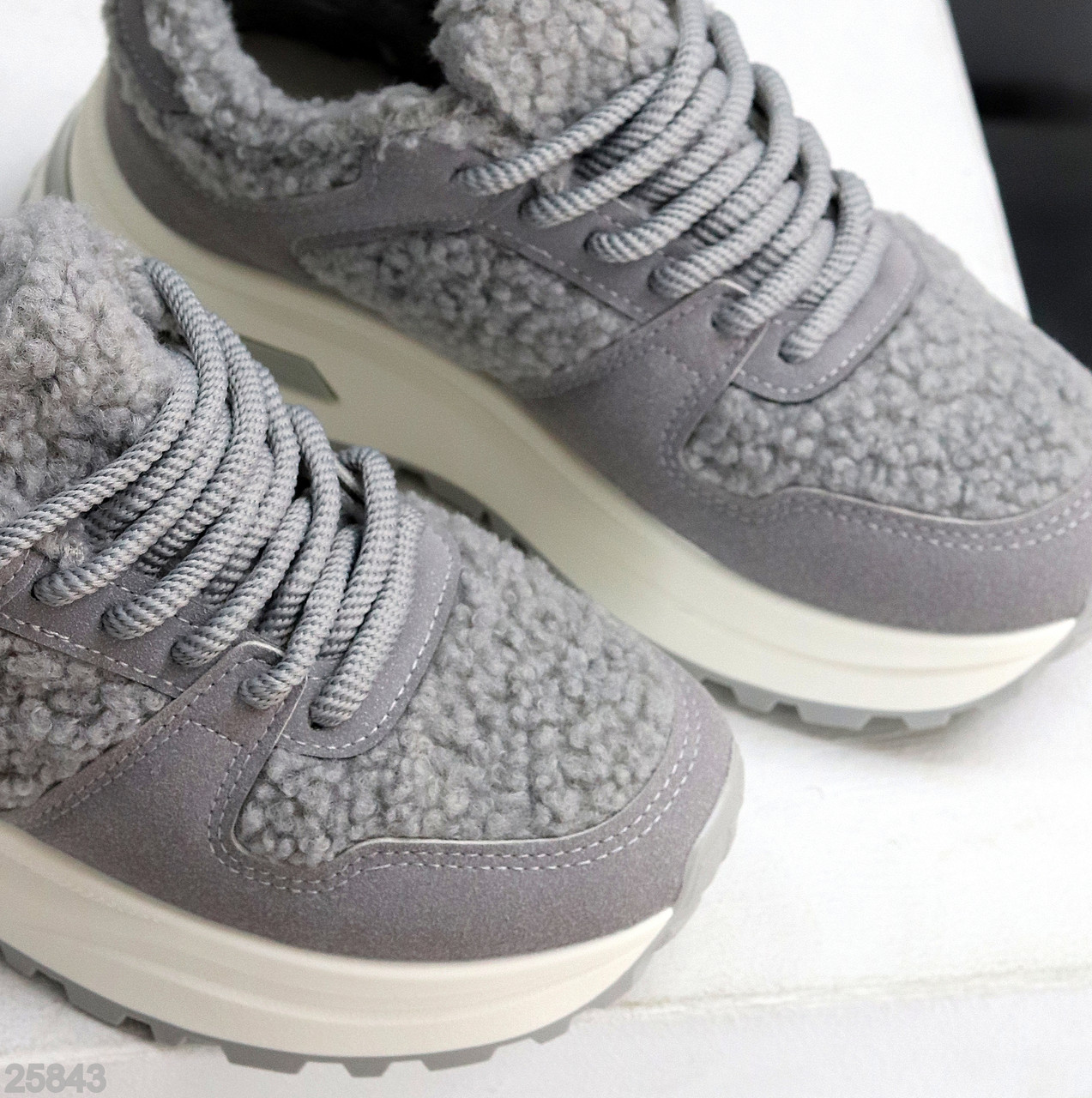 Молодіжні теплі чарівні сірі кросівки шок-ціна, фото 1