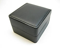 Подарочная коробка для наручных часов ЭКО кожа черная
