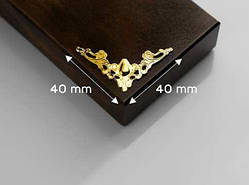 Куточок. Колір "золото". 40х40мм. / Куточок. Колір "золото". 40х40мм.