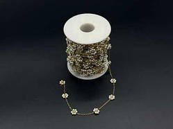 Стрічка з намистин. Колір білий. 9мм / Стрічка з намистин. Колір білий. 9мм