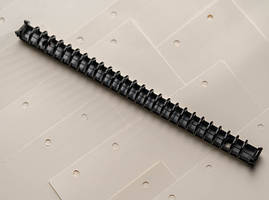 Затискачі для блокнотів і воркбуків канцелярські. Пластик. 270х20мм. Кільце 15мм