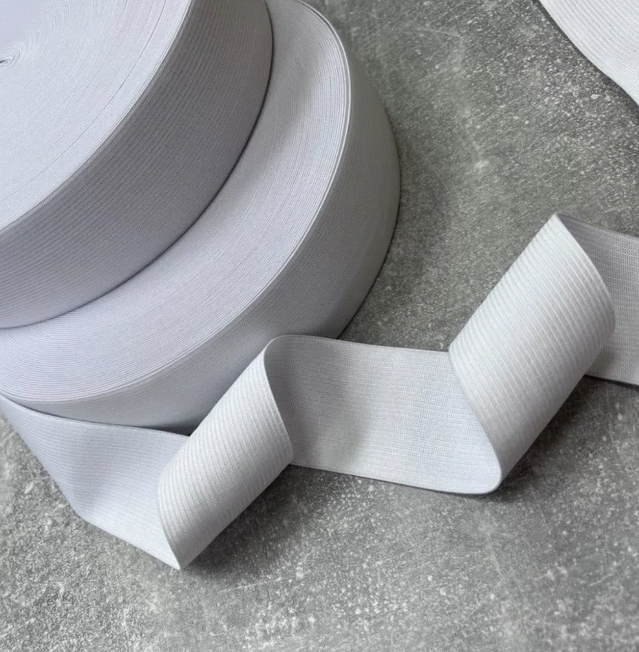 Гумка швейна еластична білизняна 50 мм біла, фото 1