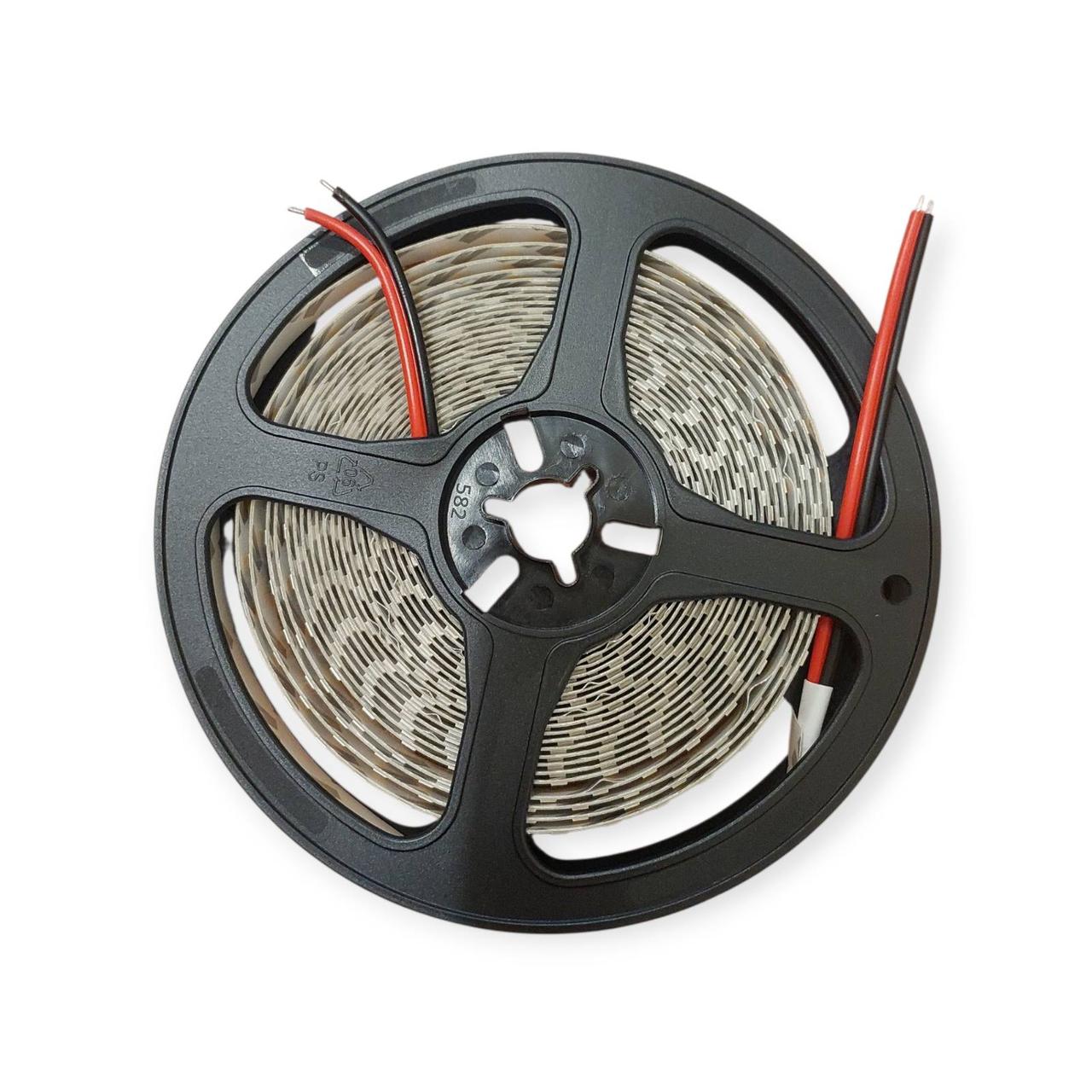 Світлодіодна Led стрічка Electro МТК-600WW-3528-IP20-12 SMD 2835 120 LED/m 5 м тепла біла на скотчі, фото 1