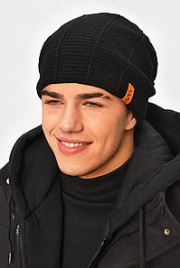 Шапка чоловіча на флісі чорного кольору 208102P
