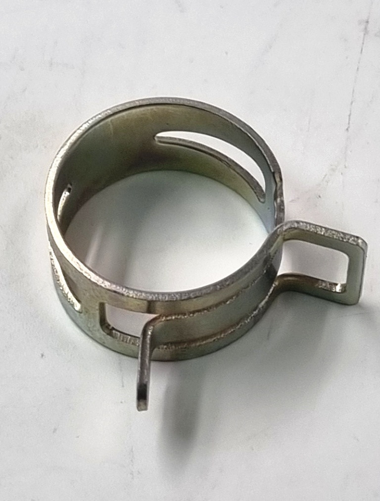 Хомут кріплення оригінал MS660171 Мітсубіші для системи охолодження та ГУР