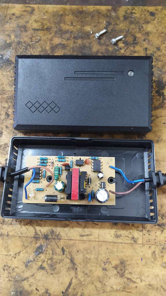 Зарядний пристрій для акумуляторного обприскувача 12В 1.7А - фото покупців 1