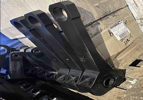 Тяга стабілізатора велика для Kirpi