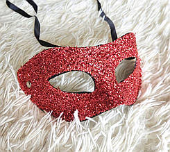 Блискуча маскарадна маска червона, карнавальна жіноча маска