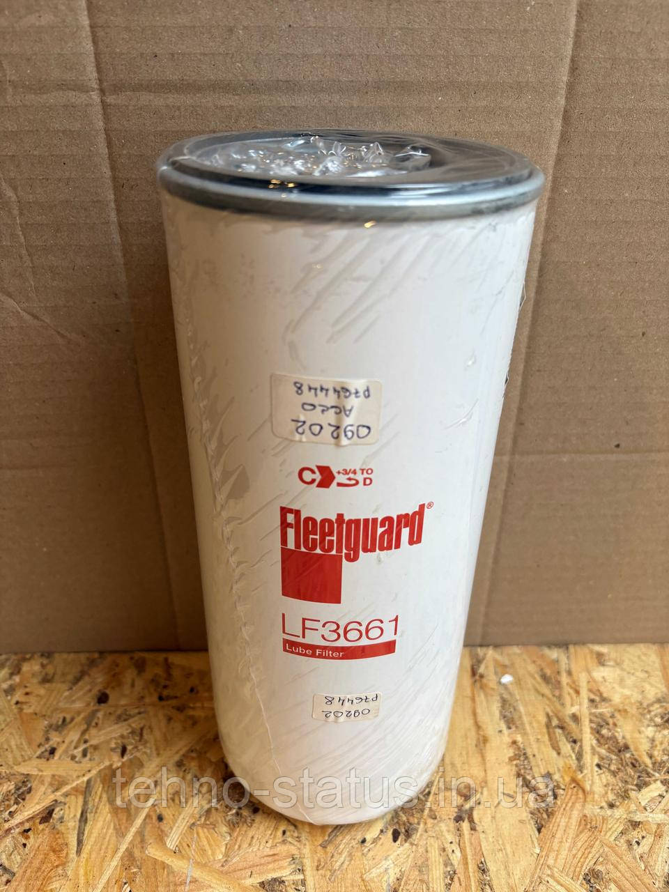 Фільтр масляний Fleetguard LF3661