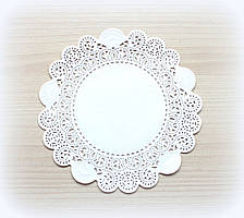 Серветка ажурна паперова 24 см