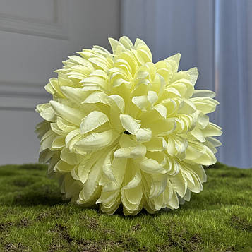 Штучна хризантема кремовая , діаметр 14 см, висота 8,5 см. Хризантема штучна для декору.