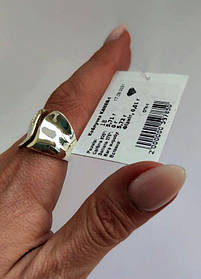 Широка каблучка з фігурним розривом та фіанітами зі срібла Камея-1