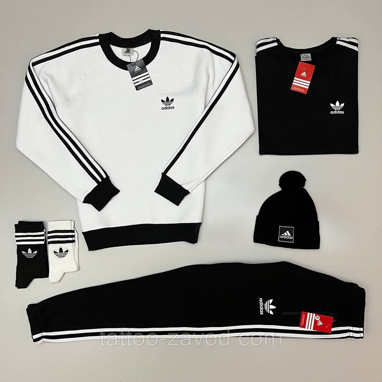 Зима біло-чоний світшот штани футболка шапка, фото 1