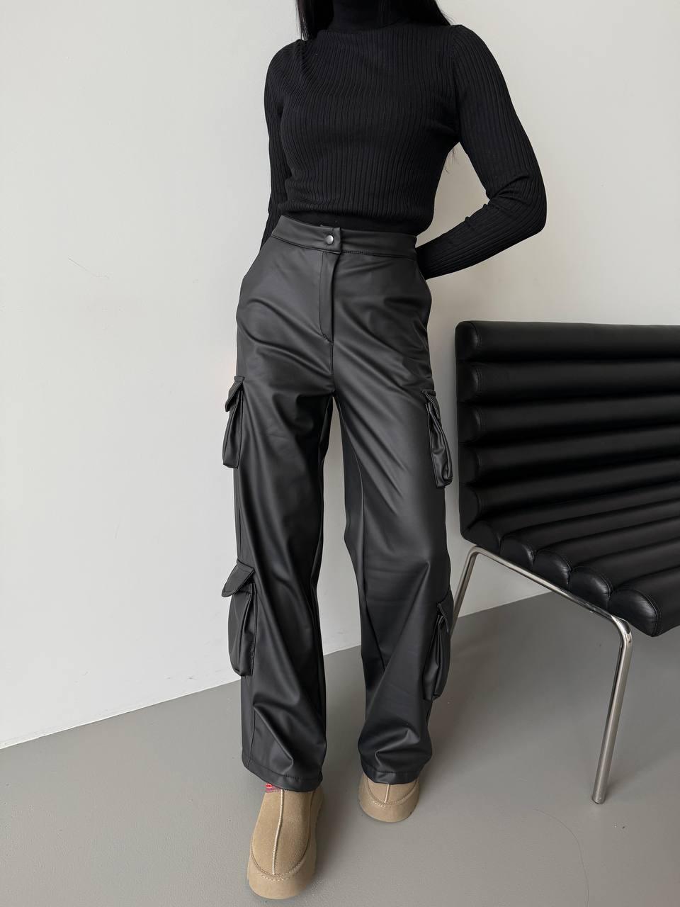 Штани карго з еко шкіри Модель: 1545-484 Колір: чорний, фото 1