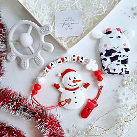 Подарунок для дівчинки, для хлопчика з іменною іграшкою гризунком Сніговик червоний на Новорічні свята