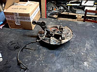 Поворотний кулак чері амулет