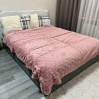 Красивое пушистое покрывало с длинным ворсом (3D-эффект) 200х230 см, Евро, Мягкое, Однотонное розового цвета.