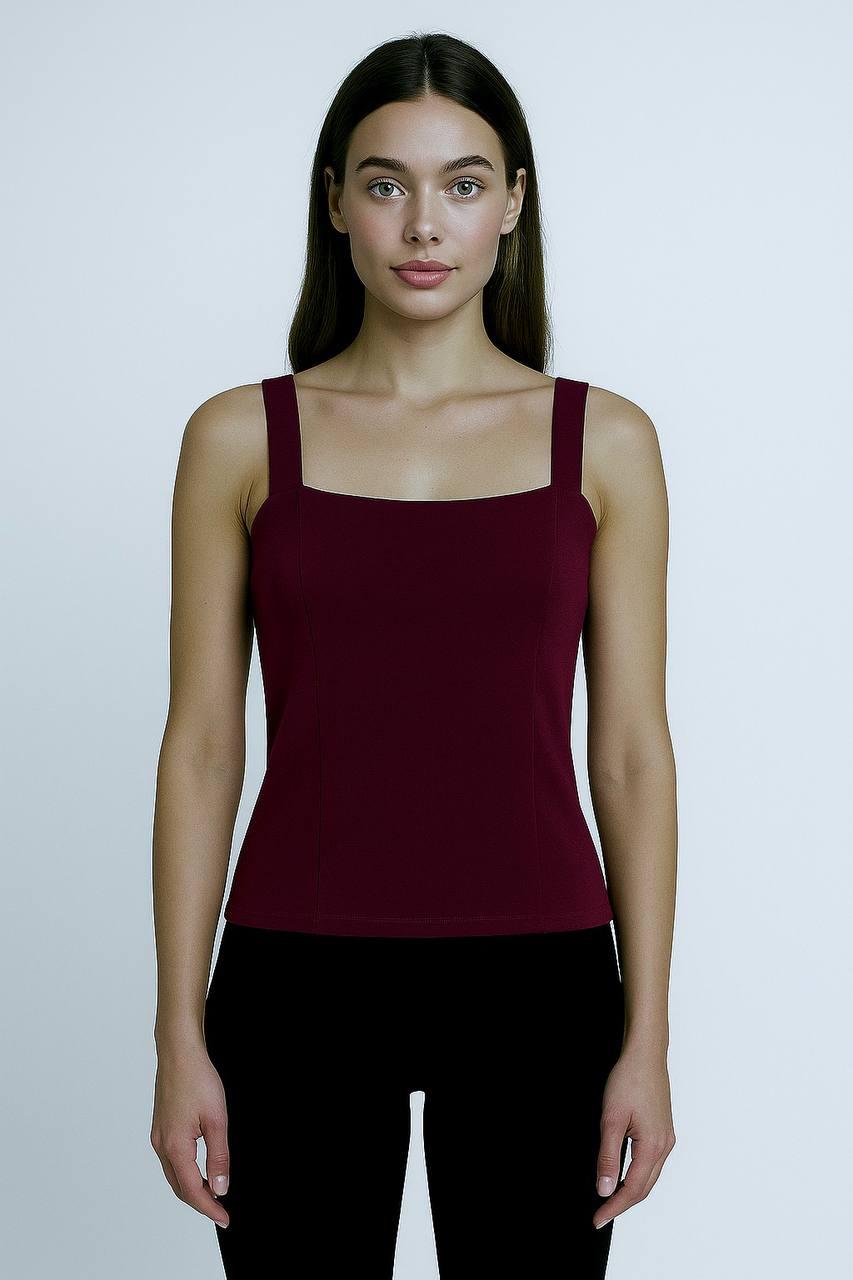 Майка жіноча з квадратним вирізом вишневого кольору.