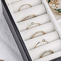 Скринька для прикрас із відділеннями для сережок кілець і браслетів зі штучної шкіри із замком SPICY