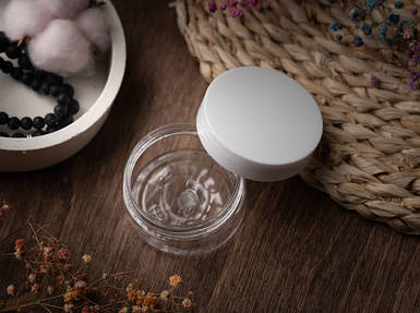 Баночка пластикова для крему. 58x35мм 50мл