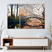 Модульна картина «Осінній міст у лісі» Настінний безшумний годинник Декор в інтер'єр Друк на полотні 90х60 см з 3х частин, фото 3