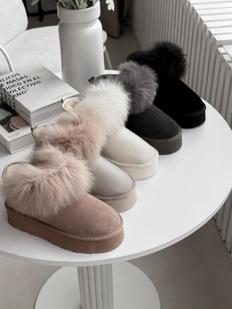 Жіночі замшеві угги з хутром, стильні сірі угги жіночі, Короткі угги, уггі на високій підошві жиночі, фото 1