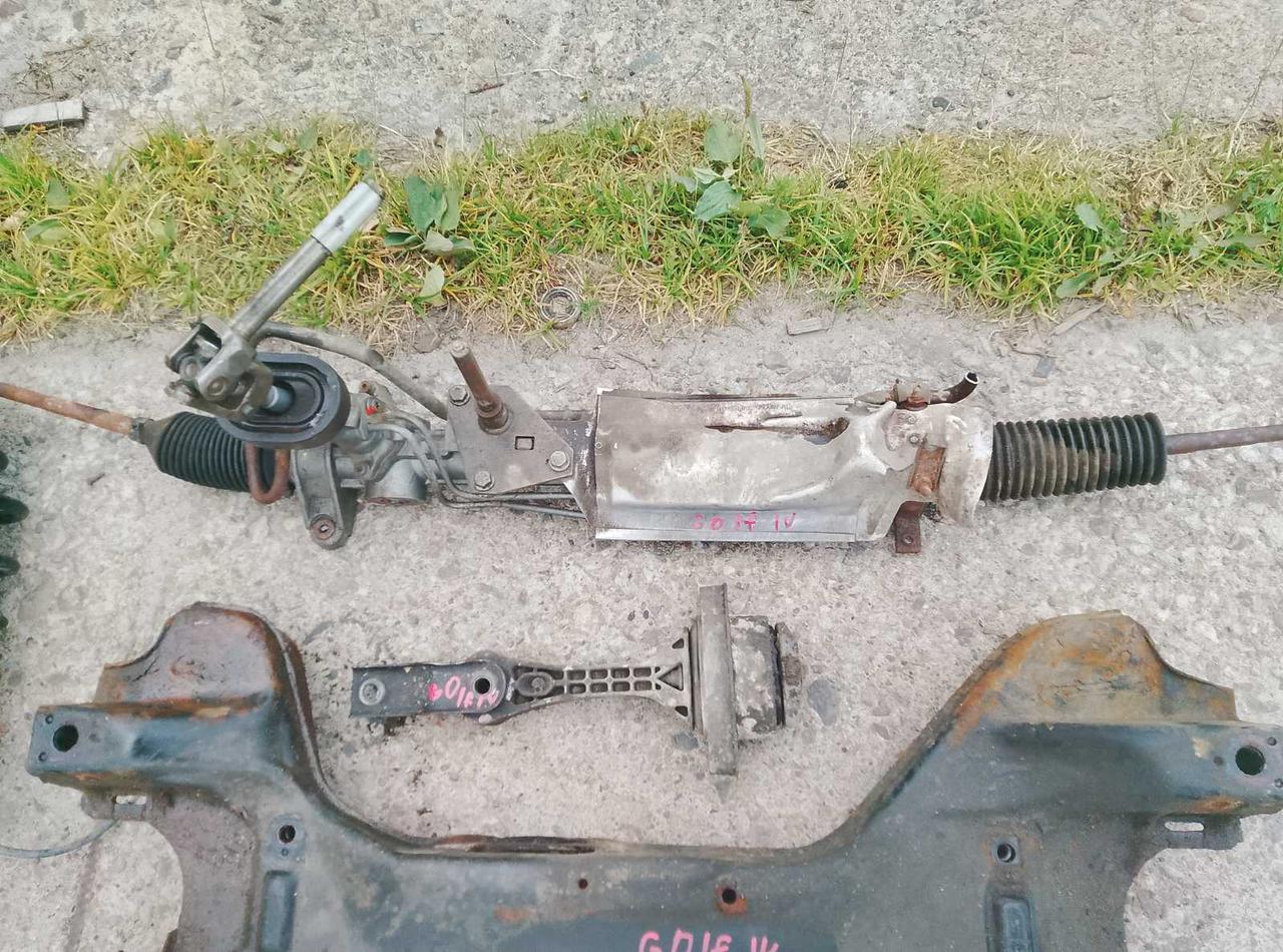 Вітаю зацікавлених на авто розборці Чемпіон !!!<br />
 Предметом оголошення є&nbsp;Рульова Рейка Golf 4&nbsp;<br />
 Фактичний стан на фото. Гарантія 14 днів на встановлення та перевірку<br />
 Висилаємо по всій Україні по передоплаті на транспортні витрати!<br />
 Наявність та асортимент на складі постійно змінюються.<br />
 Точні деталі уточняйте по телефону +380973363743 — фото 2