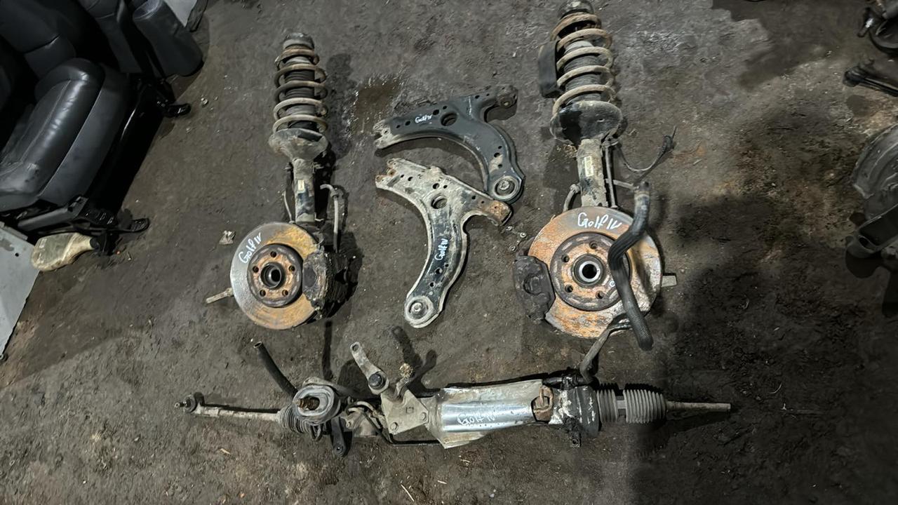 Вітаю зацікавлених на авто розборці Чемпіон !!!<br />
 Предметом оголошення є&nbsp;Рульова Рейка Golf 4&nbsp;<br />
 Фактичний стан на фото. Гарантія 14 днів на встановлення та перевірку<br />
 Висилаємо по всій Україні по передоплаті на транспортні витрати!<br />
 Наявність та асортимент на складі постійно змінюються.<br />
 Точні деталі уточняйте по телефону +380973363743 — фото 3