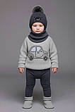 Дитячий зимовий набір для хлопчика 1 2 3 роки: тепла шапка на флісі з помпоном + в'язаний снуд - хомут графіт, фото 2