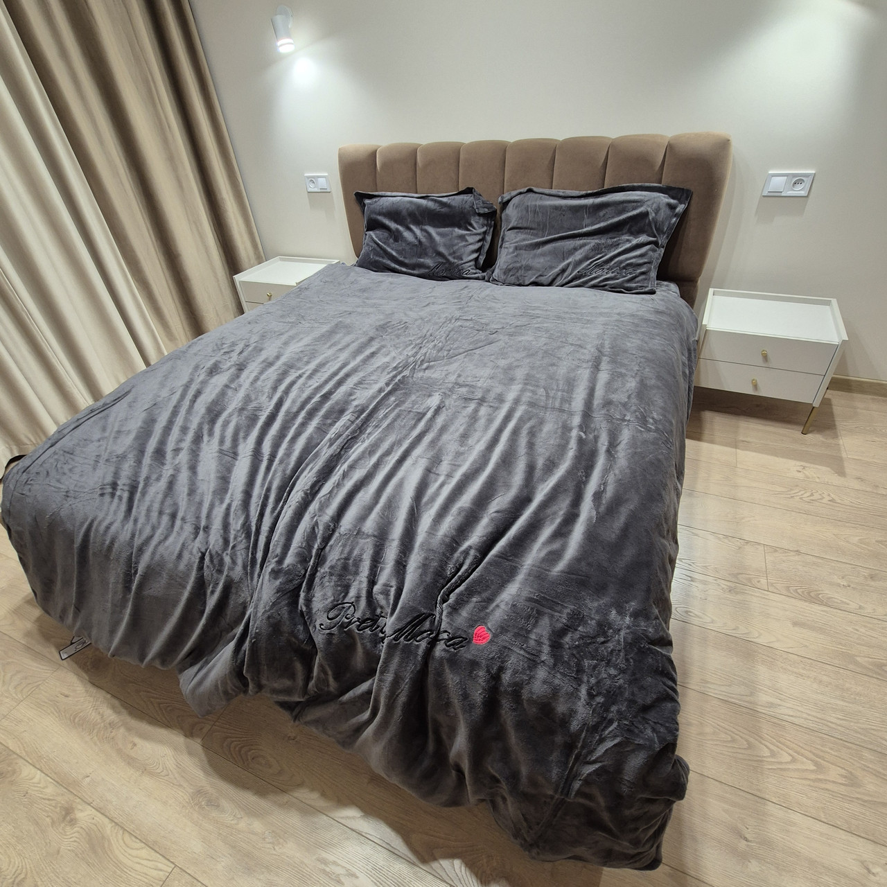 Велюрова постільна білизна Моніка Двоспальний Графітовий