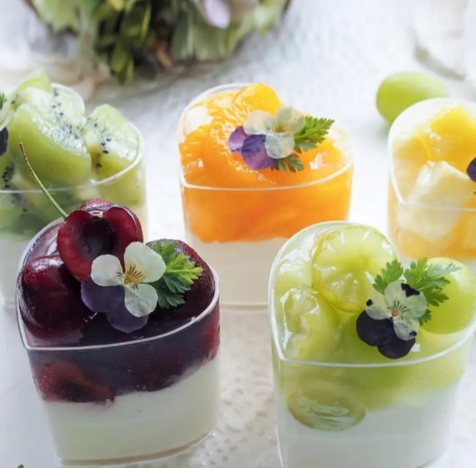 Стакан пластиковий для десертів з кришкою Серце малий, фото 1