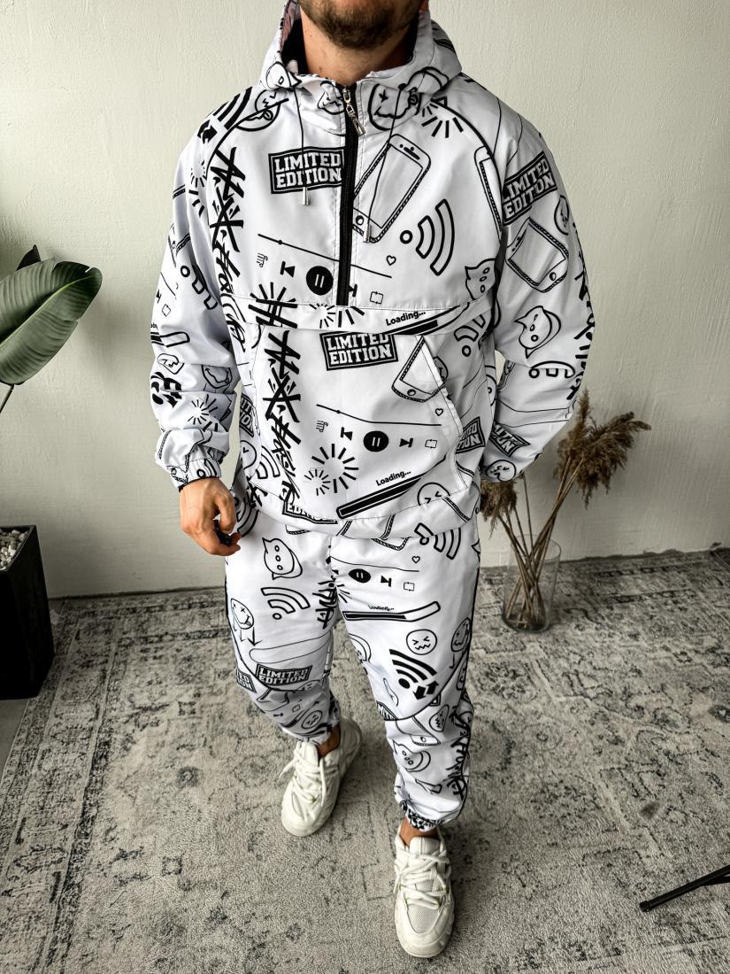 Анорак+штани. Матеріал - вітро/вологозахисна плащівка (всередині підкладка)