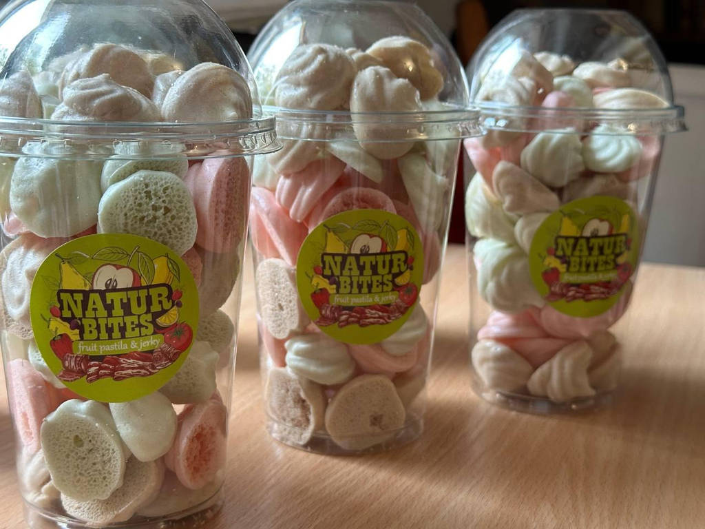 Стакан купольний 450 мл PET + кришка без отвору для коктейлів та смузі - 450 мл, 50 шт. - фото покупців 1