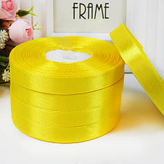 Атласна стрічка 1,2 см, №15 жовтий (рулон 33 м)