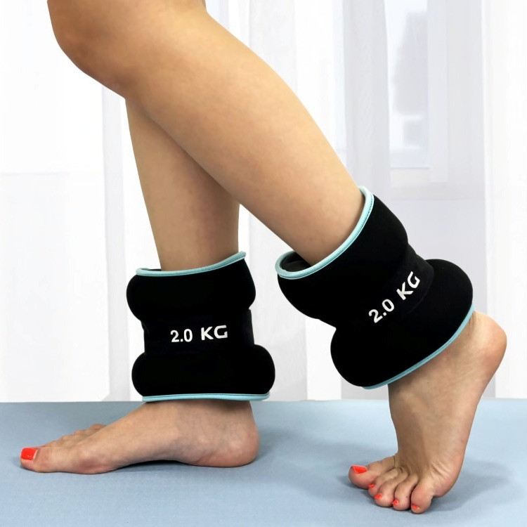 Обважнювачі для ніг та рук EasyFit EF-1020-BE, 2×2 кг, блакитні (2 шт.), сталева гранула - для фітнесу, бігу та аеробіки, фото 1