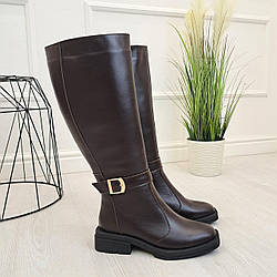 Чоботи шкіряні жіночі з квадратним носком, колір коричневий. Батал