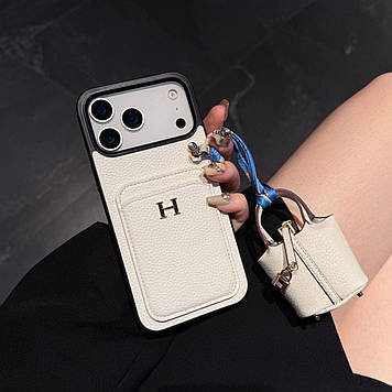 Чохол на айфон зі вставкою з натуральної шкіри + сумочка (чохол для навушників) білий, доступні до замовлення моделі: iPhone 6. 7.