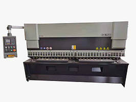 Гідравлічні гільйотинні ножиці MAST CNC MACHINEN QC11K-6X2500 з TP10S