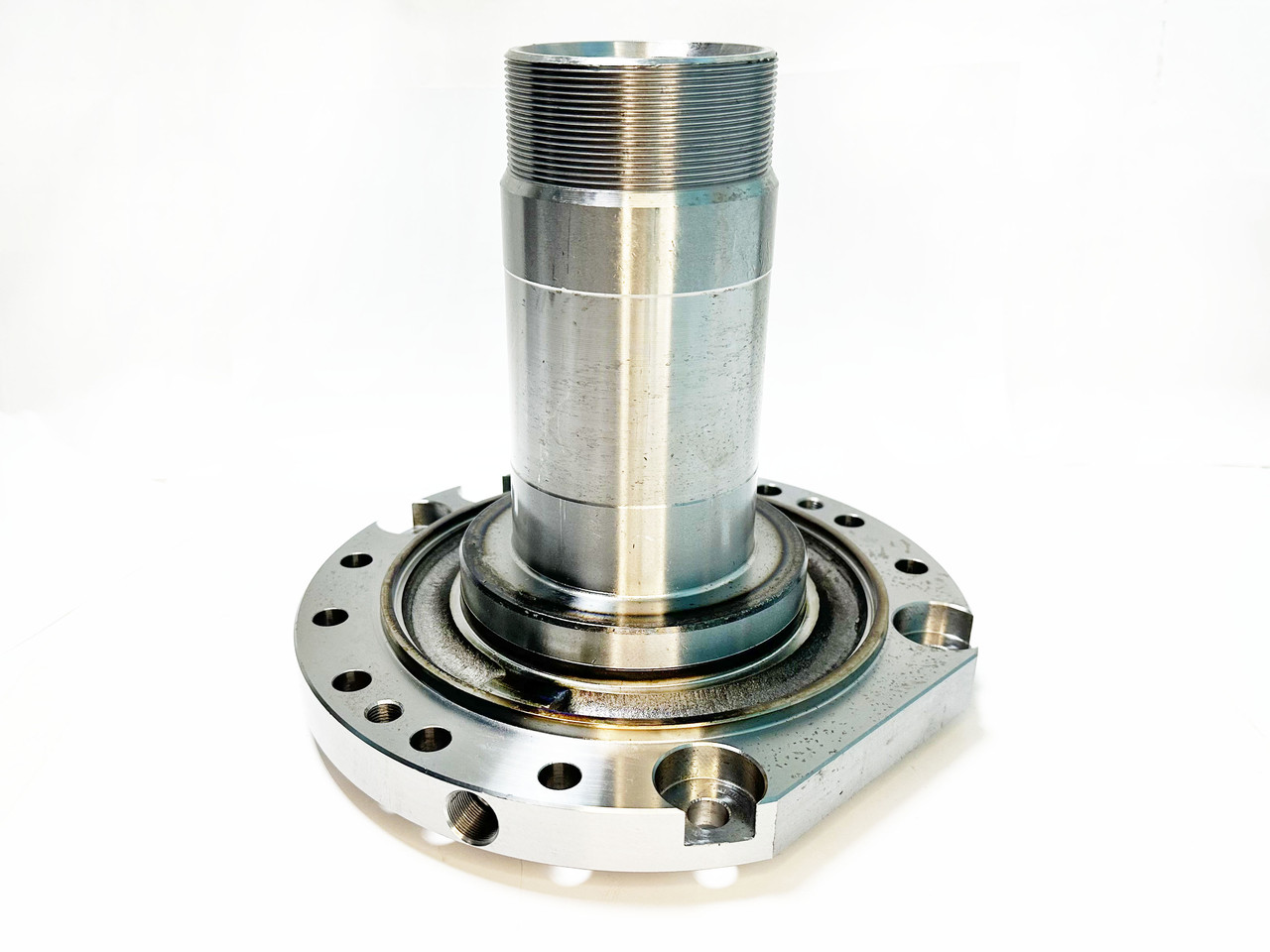 Цапфа поворотного кулака ліва КамАЗ-43114, 43118 (Гарантпостач-К, Китай) 43114-2304085