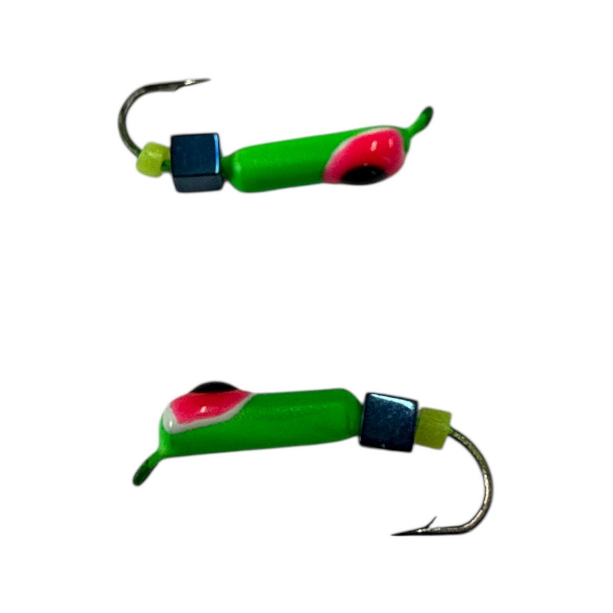 Мормишка Вольфрам "Латишка" Гвоздик - З кубиком блакитний - Ø2,3мм - 0,5г - Зелений з біло-червоно-чорною точкою - Латвия (МК1148)