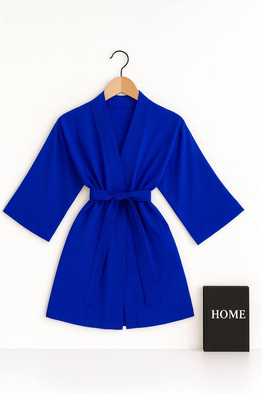 Яскраво-синій халат під пояс, молодіжні халати.