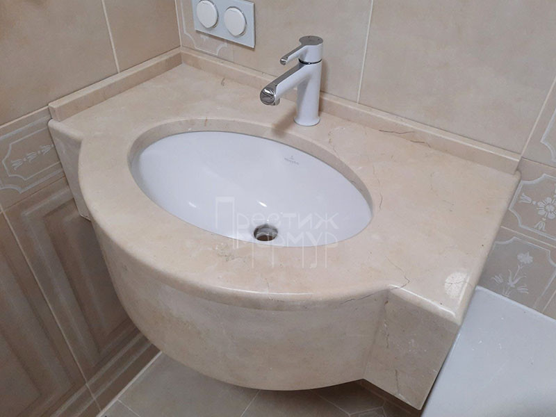 Стільниця  фігурної форми з мармуру