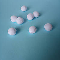 Помпон плюш 2 см білий