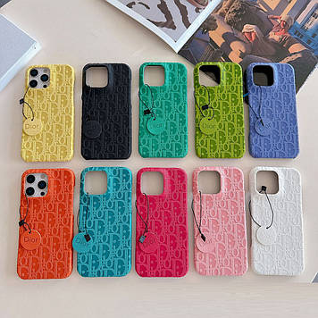 Чохол на айфон шкіряний обтягнутий натуральною шкірою з тисненням "D"