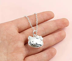 Кулон Kitty для фото відкривається