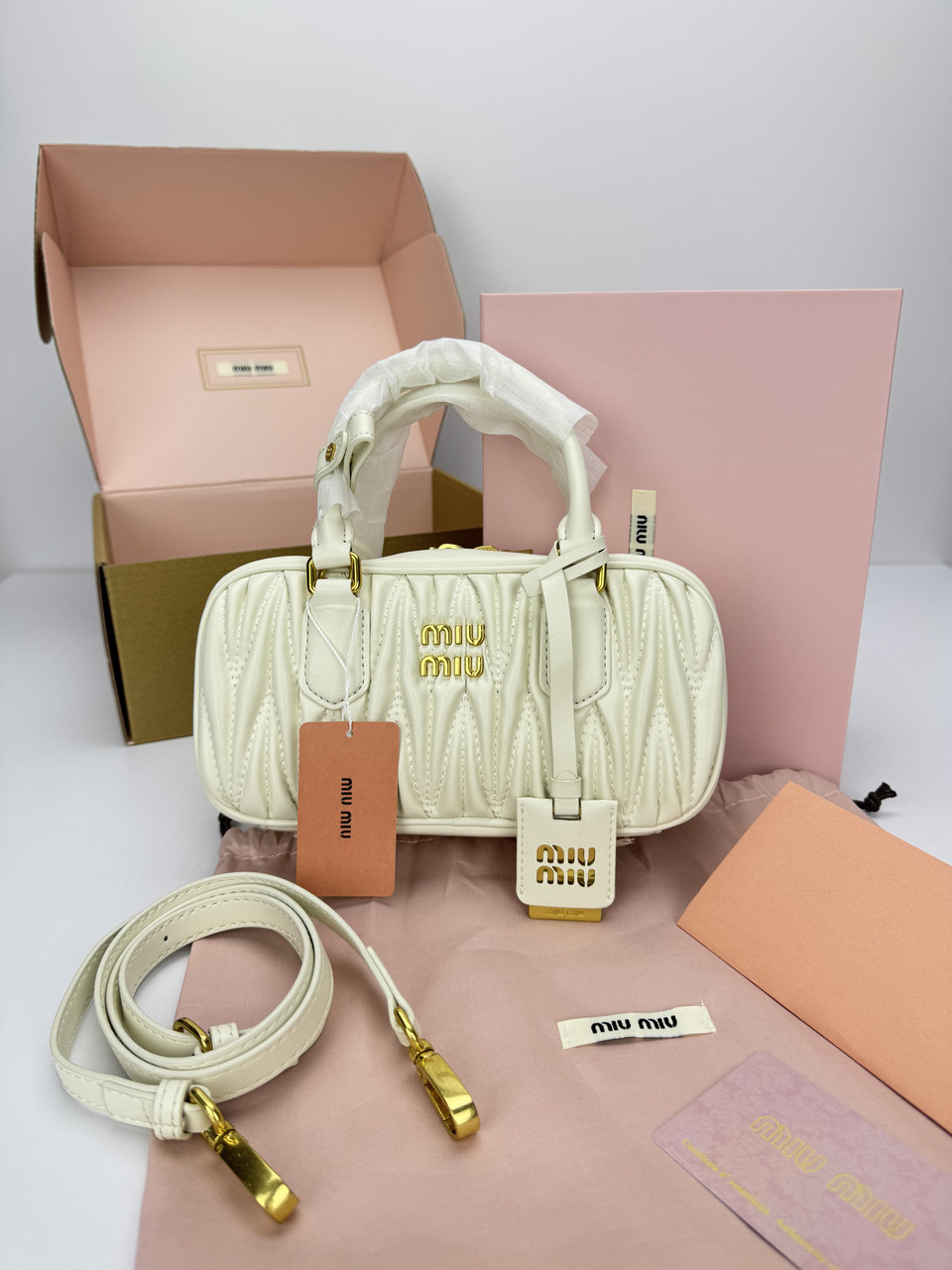 Miu Miu Milk, фото 1